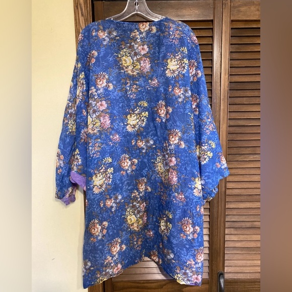 Aratta Silent Journey Floral Open Front Kimono Cardigan - OS - Picture 2 of 7